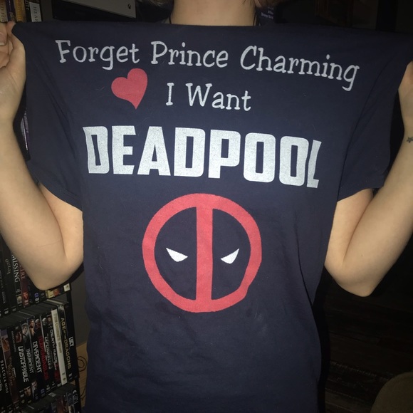 Marvel t shirt - Picture 2 of 2